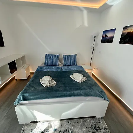 Scirocco Madeira - Ocean View Apartmán *