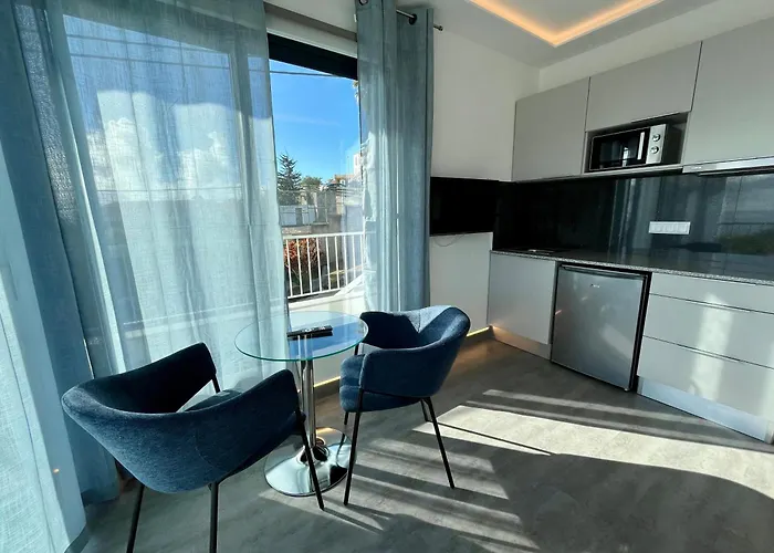 Scirocco Madeira - Ocean View Agua de Pena