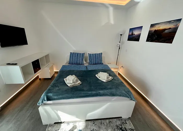 Scirocco Madeira - Ocean View Apartment *