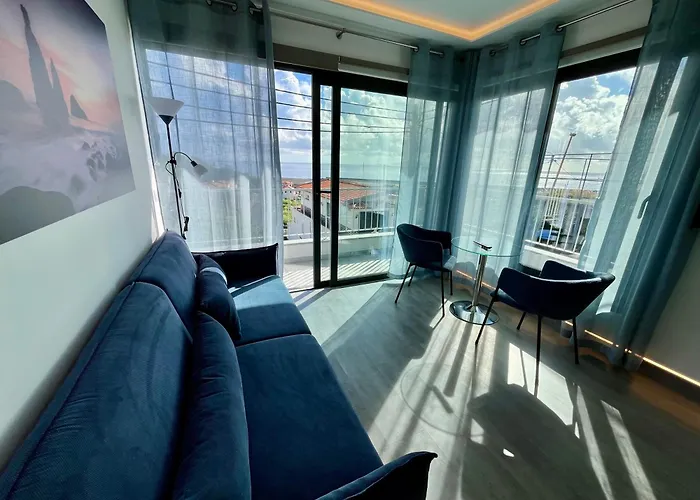 Scirocco Madeira - Ocean View Apartment *